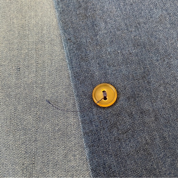 Authentic 1992 Vivienne Westwood 'Always On Camera' Button Up, Vintage, Size 10 - Picture 16 of 16